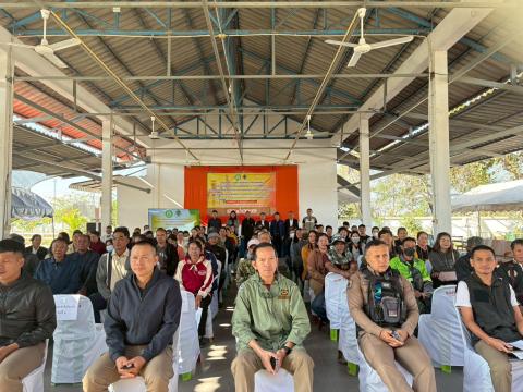 โครงการฝึกอบรมคณะกรรมการประจำหน่วยเลือกตั้ง เจ้าหน้าที่รักษาความปลอดภัยที่เลือกตั้ง และเจ้าหน้าที่ที่เกี่ยวข้องกับการเลือกตั้งสมาชิกสภาองค์การบริหารส่วนตำบลและนายกองค์การบริหารส่วนตำบลร่อนทอง